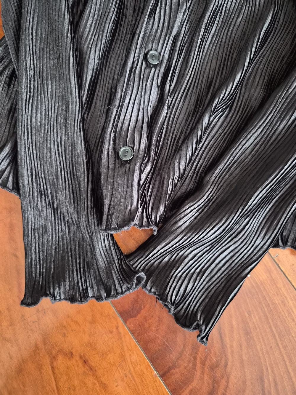 Pleated Button Down Long Sleeve Shirt Size S - Picture 6 of 13